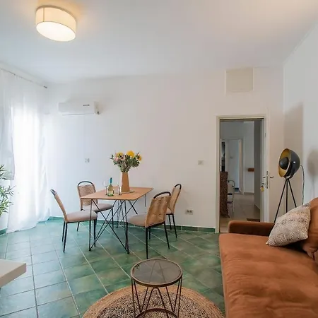 Apartment Verde Апартаменти *