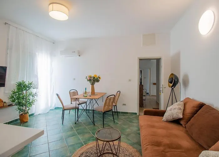 Apartment Verde 아파트 *