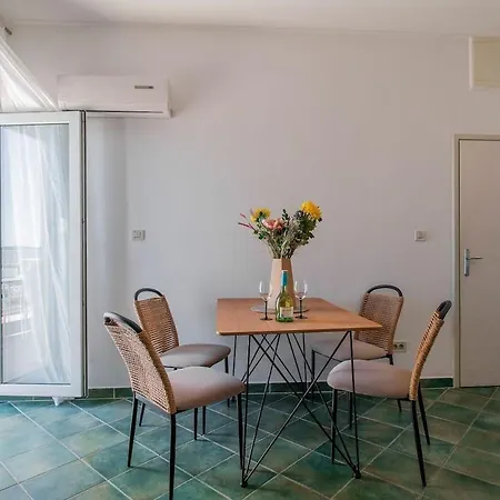 Apartment Verde شقة